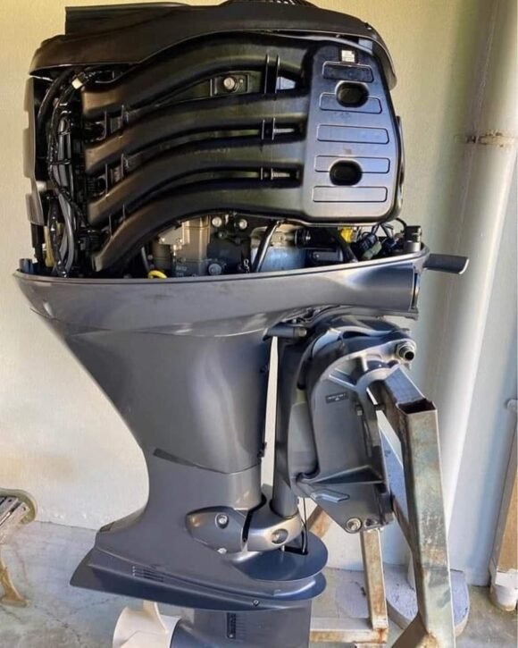 Used 2020 115hp Yamaha "25" 4-stroke outboards - Image 4