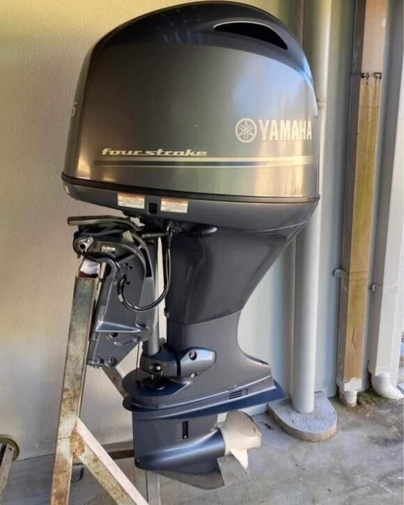 Used 2020 115hp Yamaha "25" 4-stroke outboards - Image 6
