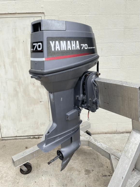Yamaha 70HP 20" Outboard Engine 2 Stroke - Image 4